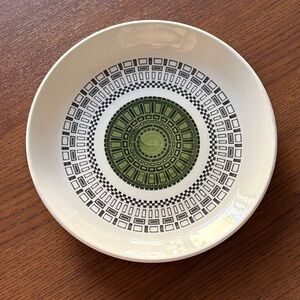 VINTAGE Biltons - Hand-painted Staffordshire ceramic dinner plate 10”